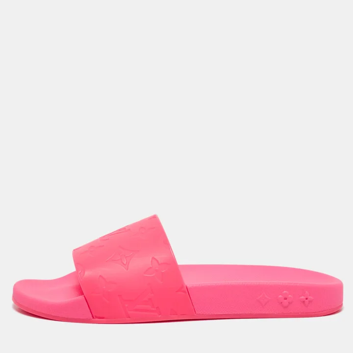 Louis Vuitton Pink Rubber Waterfront Pool Slides Size 39