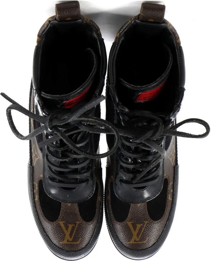 Louis Vuitton Women's Laureate Platform Desert Boots Limited Edition World Tour Suede with Monogram Canvas and Leather - Image 2