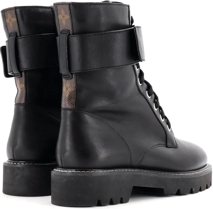 Louis Vuitton Women's Logo Territory Flat Ranger Boots Leather - Image 3