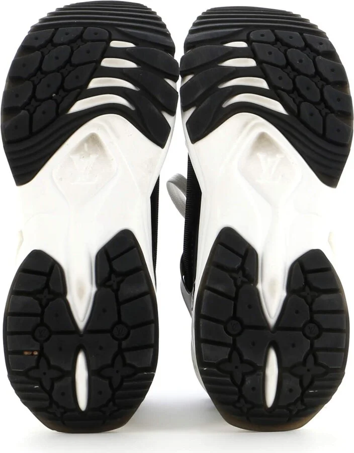 Louis Vuitton Women's Run 55 Sneakers Mixed Materials - Image 4