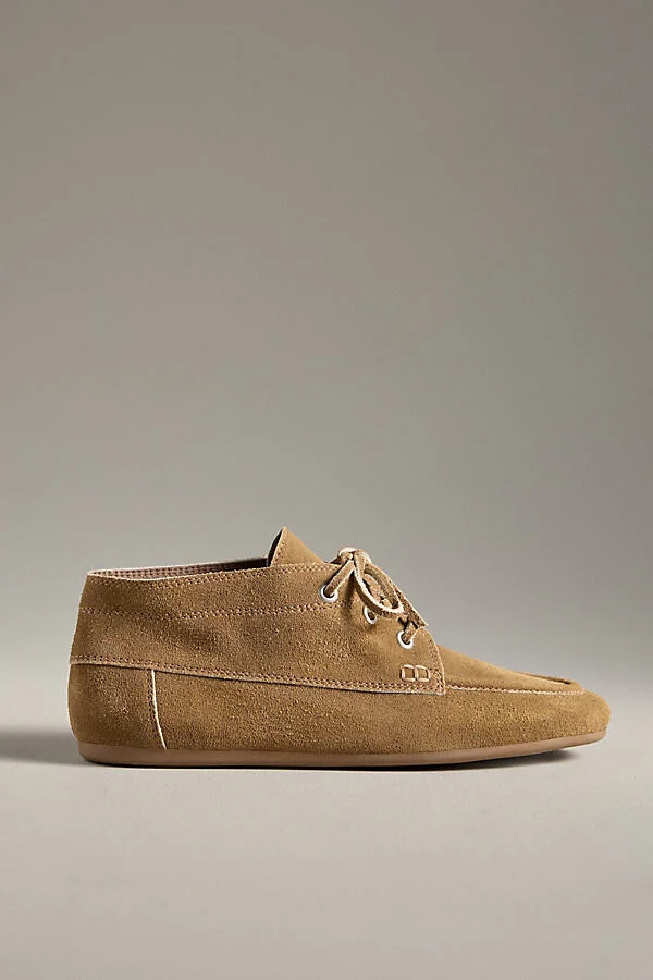 Lounge Flats