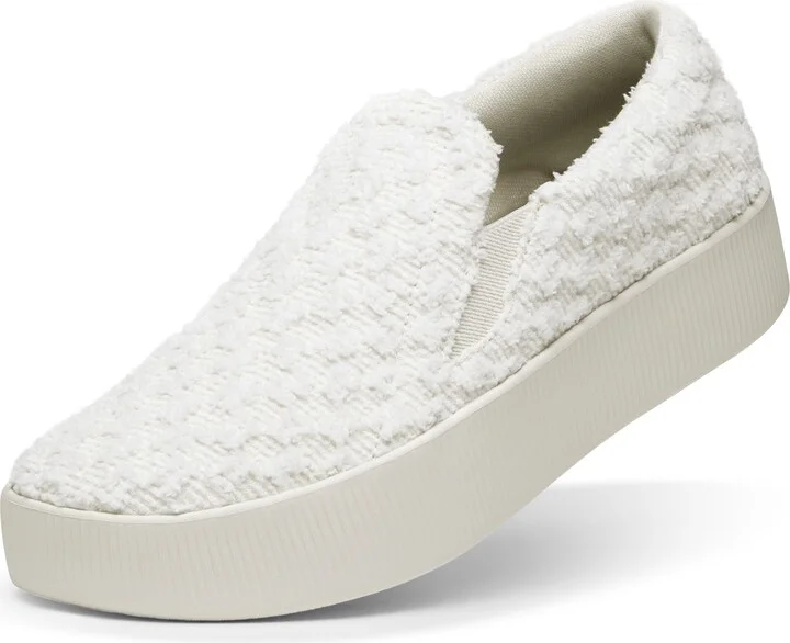 Lounger Lift Slip-On Sneaker