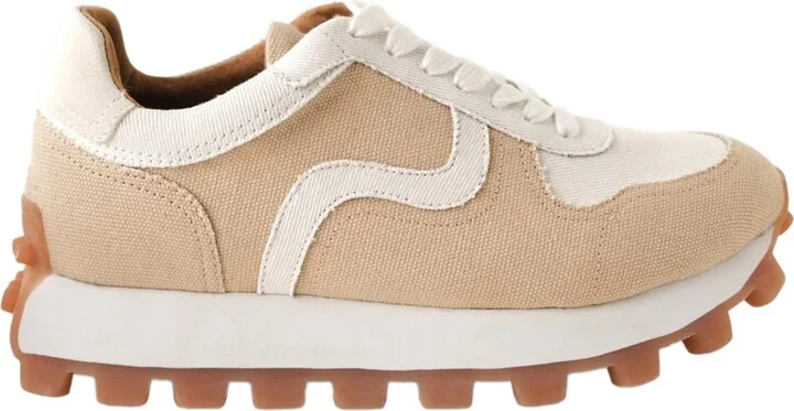 Lourdes Sneaker - Image 4