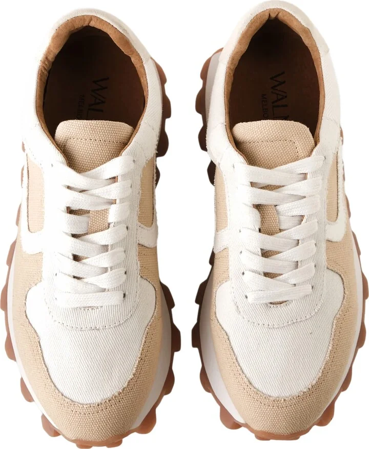 Lourdes Sneaker - Image 6