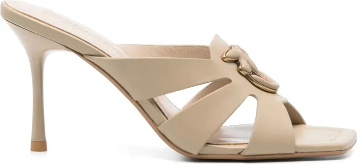 Love Birds-plaque sandals