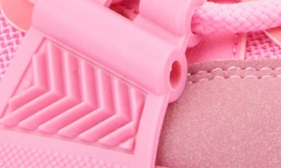 Love Story Sneaker - Image 7