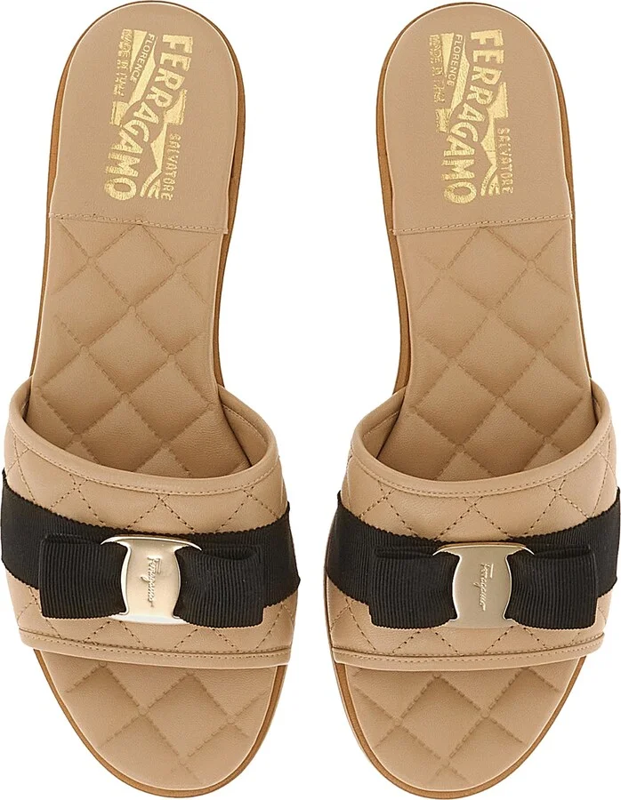 Lovec Q Bow Quilted Slide Sandal - Image 3