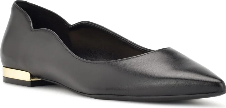 Lovlady Pointed Toe Flat