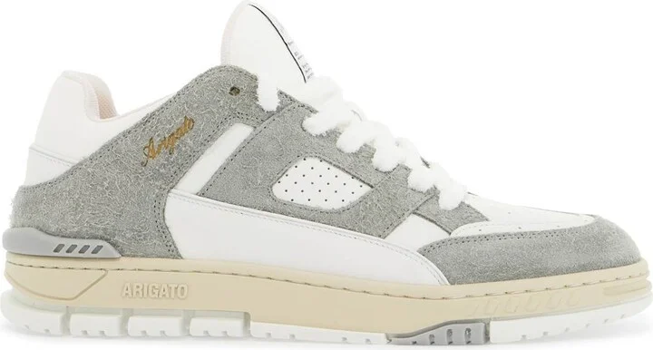 Low-cut Sneaker