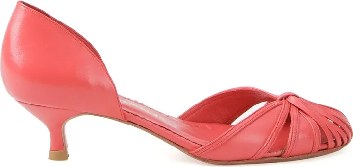 Low-Heel Pumps