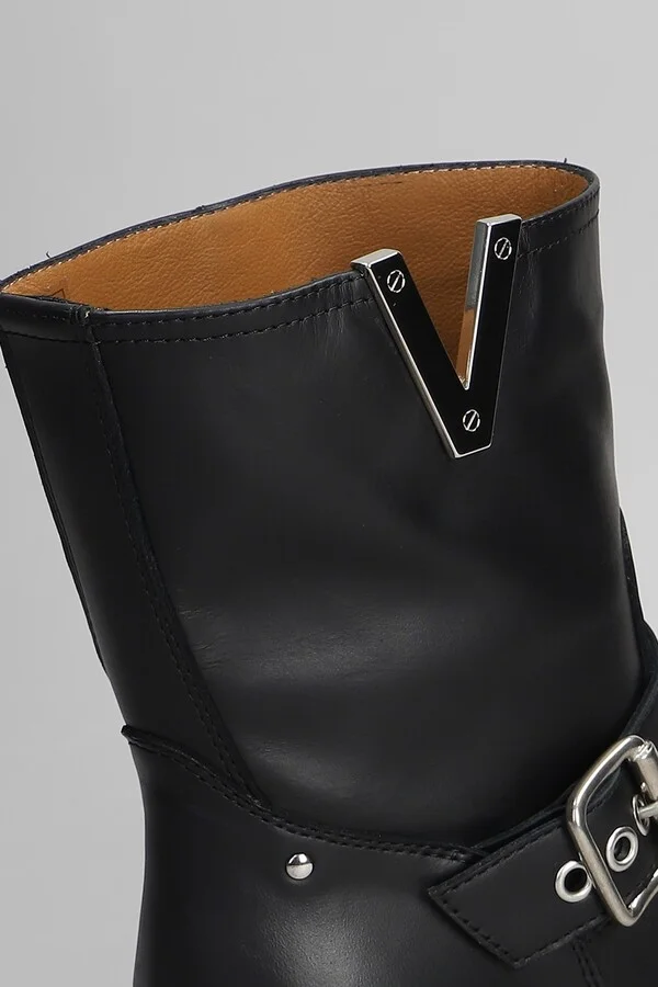 Low Heels Ankle Boots In Black Leather - Image 5