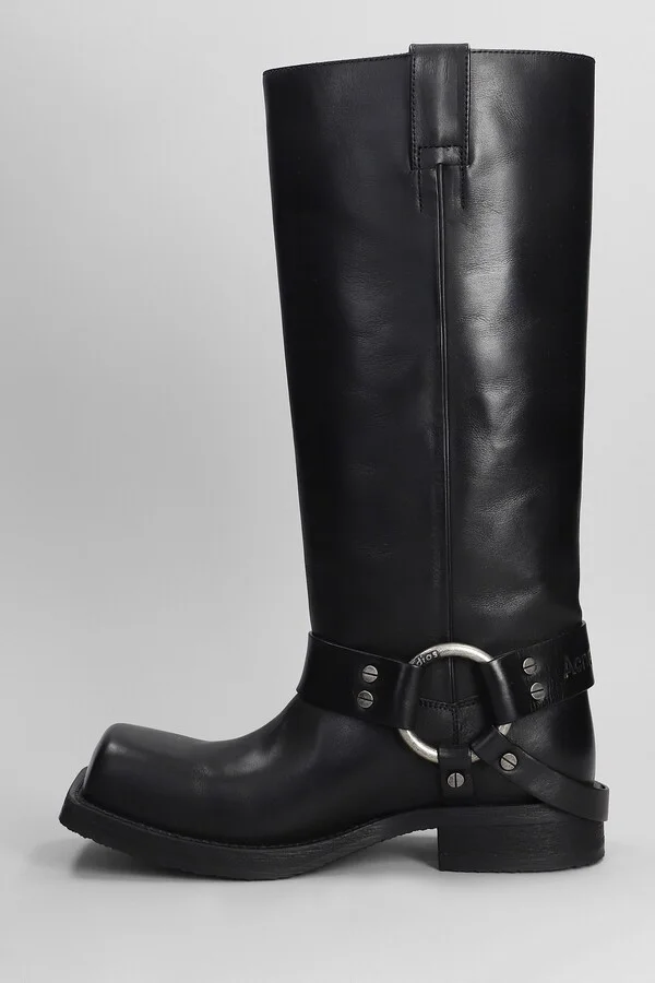 Low Heels Boots In Black Leather - Image 3