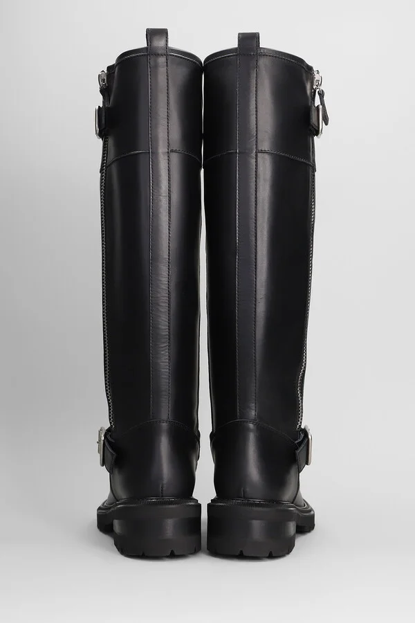 Low Heels Boots In Black Leather - Image 4
