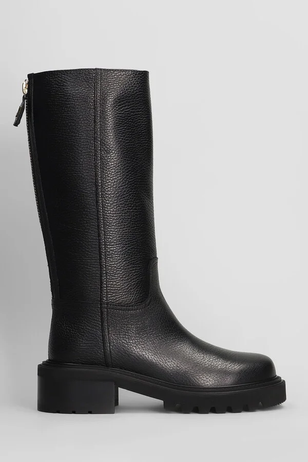 Low Heels Boots In Black Leather