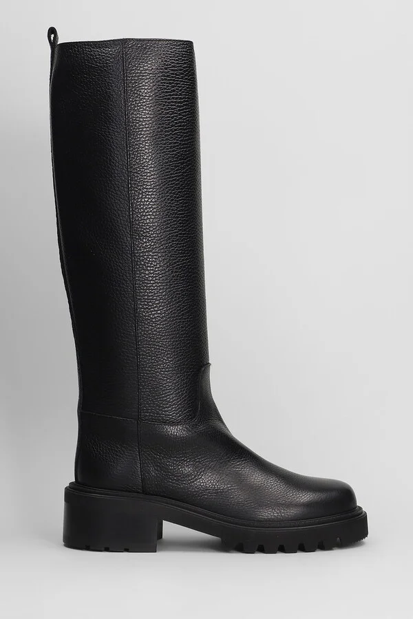 Low Heels Boots In Black Leather