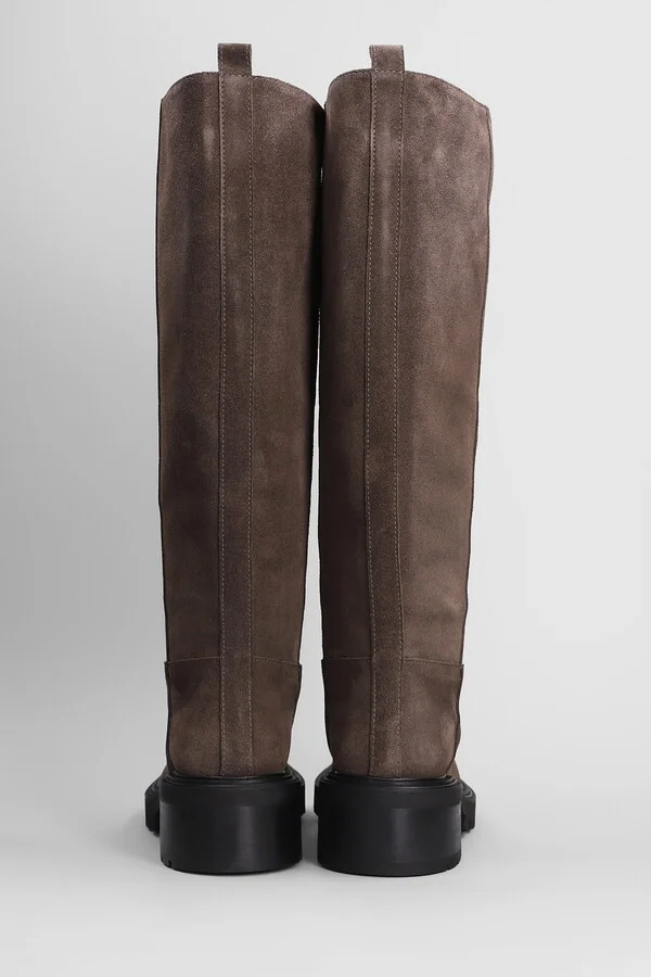 Low Heels Boots In Brown Suede - Image 4