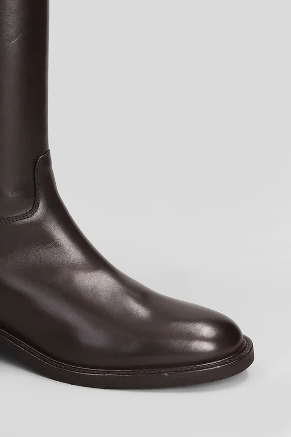 Low Heels Boots In Dark Brown Leather - Image 5