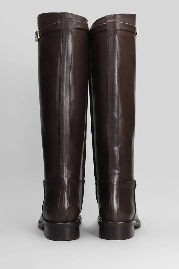 Low Heels Boots In Dark Brown Leather - Image 4