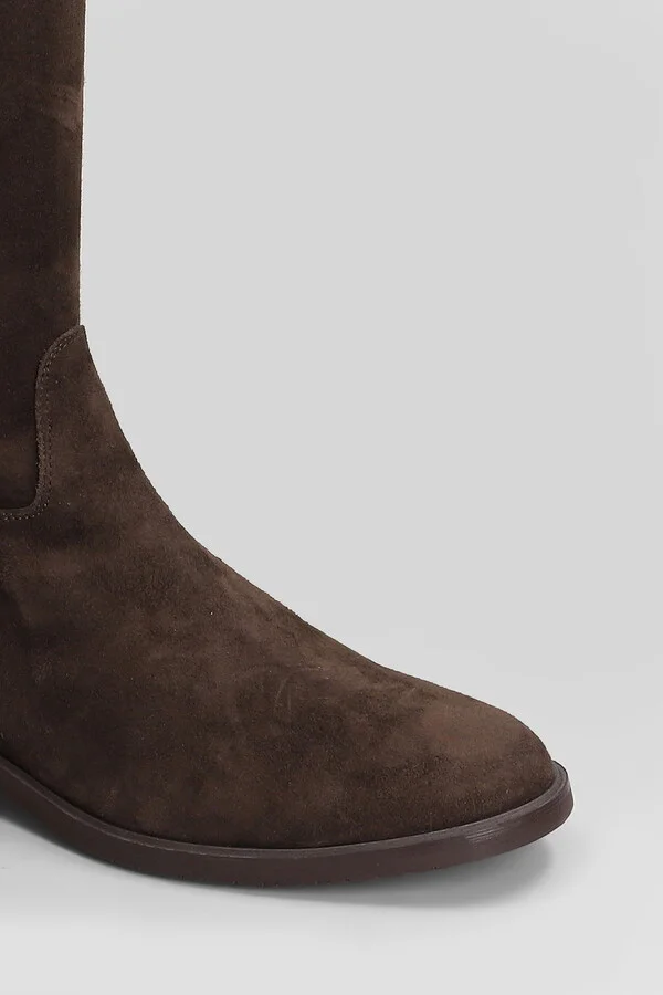 Low Heels Boots In Dark Brown Suede - Image 5