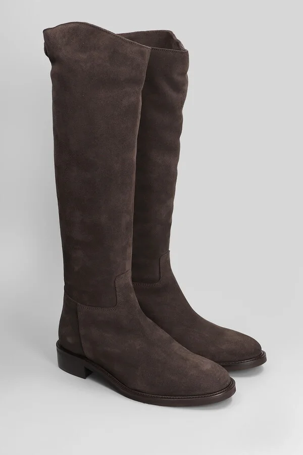 Low Heels Boots In Taupe Suede - Image 2