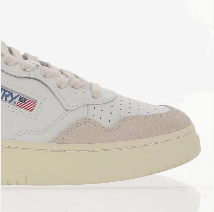 Low Medalist Leather Sneakers - Image 5