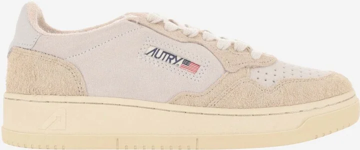 Low Medalist Sneakers