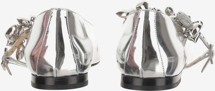 Low Shoe With Metallic Decoration - Image 4