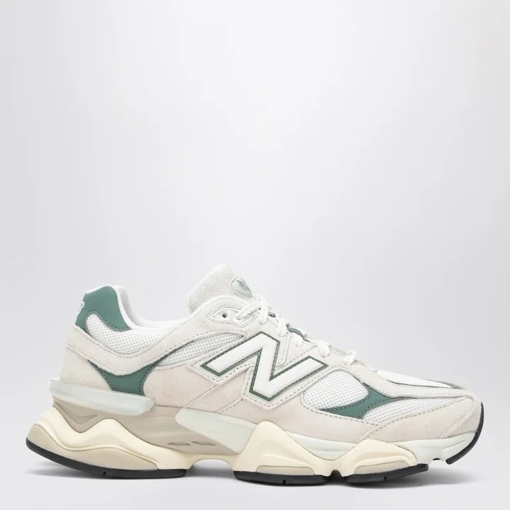 Low Sneaker 9060 Linen with Dark Juniper