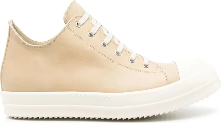 Low sneakers