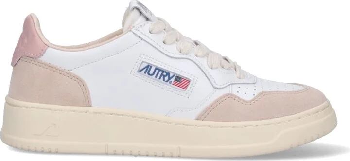 Low Sneakers medalist 01