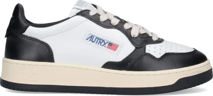 Low Sneakers 'medalist'