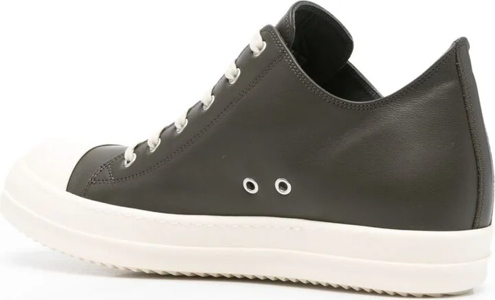 Low Sneaks Sneakers - Image 3