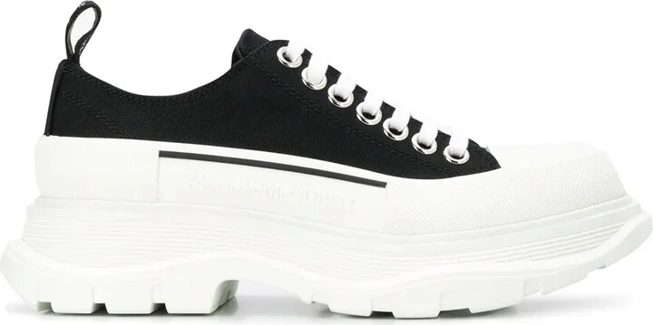 Low-Top Flatform Sneakers