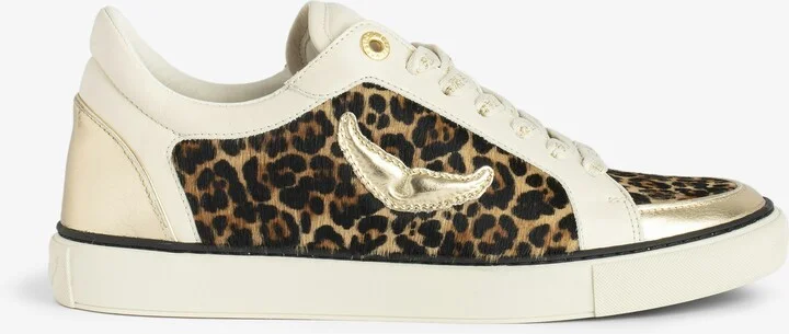 Low-Top Fly On Sneakers