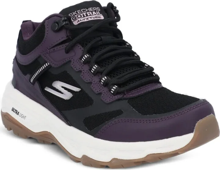 Low-Top Lace-Up Sneakers