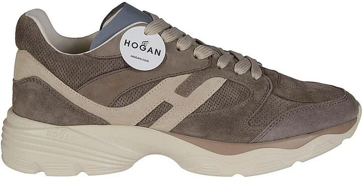 Low-top Laced Sneaker
