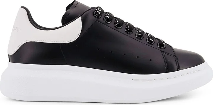 Low-top Leather Sneakers