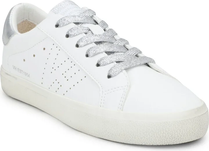 Low Top Logo Sneaker