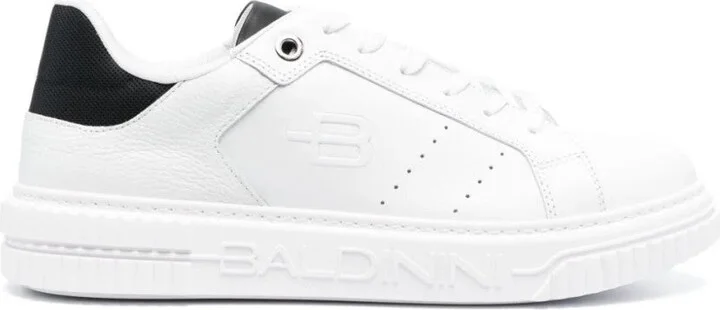Low Top Man Sneakers