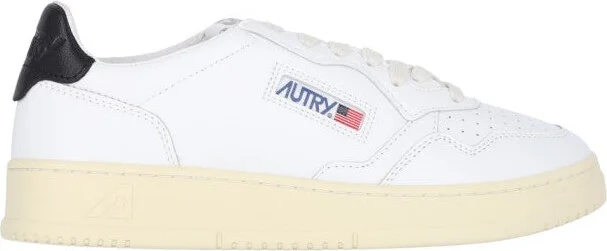 Low-Top "Medalist" Sneakers - White