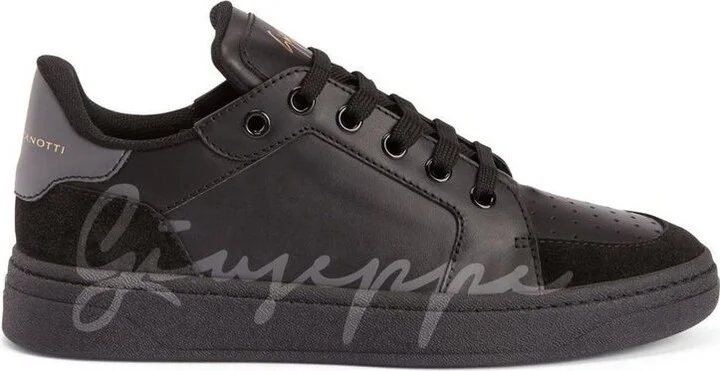 Low-Top Men's Sneakers