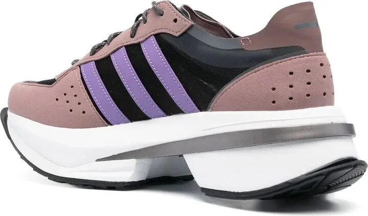 Low-Top Overzised Sole Sneakers - Image 3