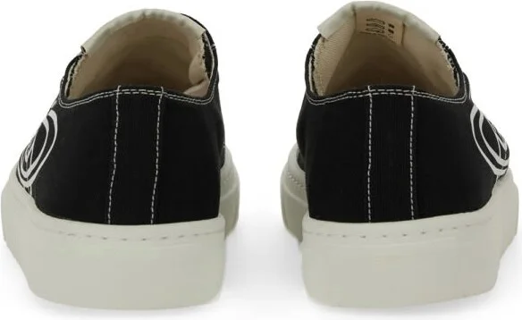 Low Top plimsoll Sneaker - Image 3