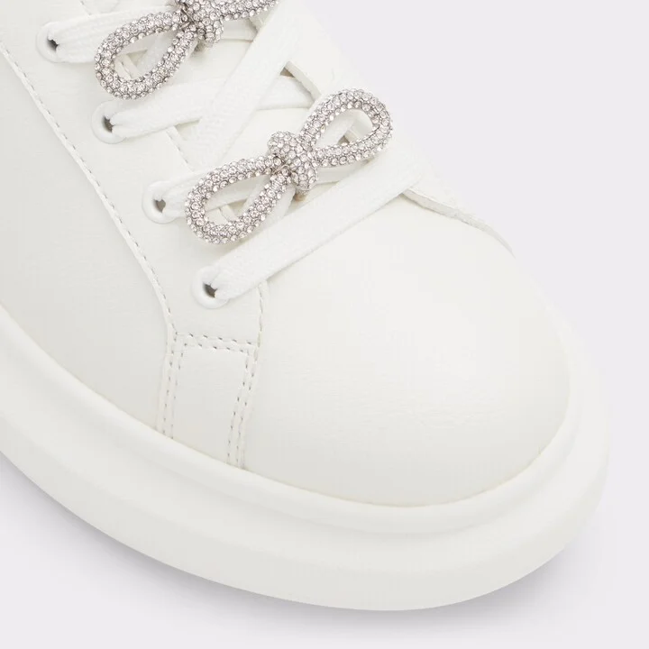 Low top sneaker - Image 5