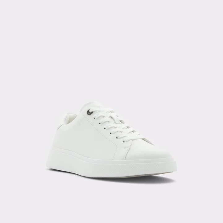 Low top sneaker - Image 4