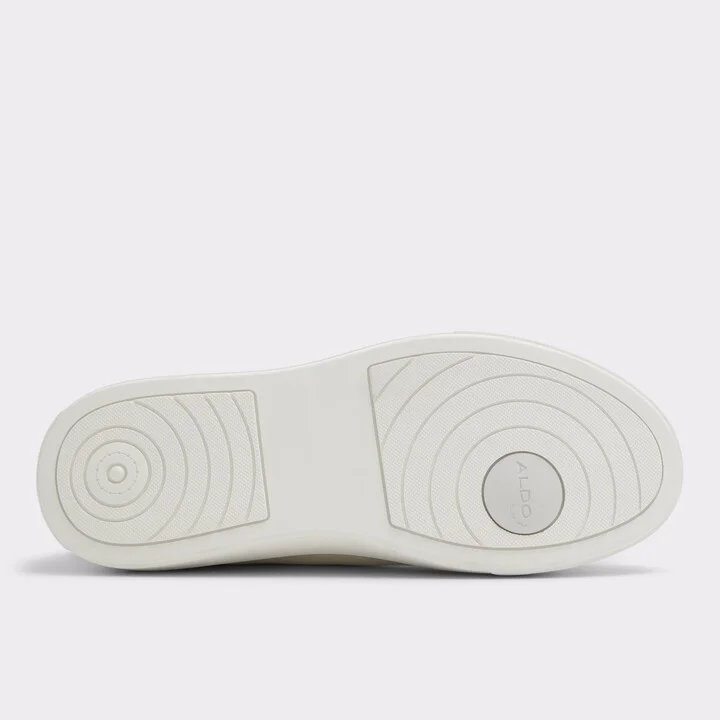 Low top sneaker - Image 8