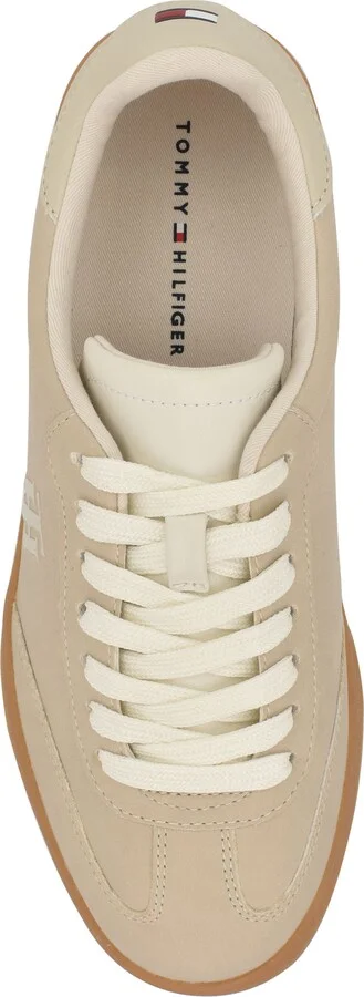 Low Top Sneaker - Image 2