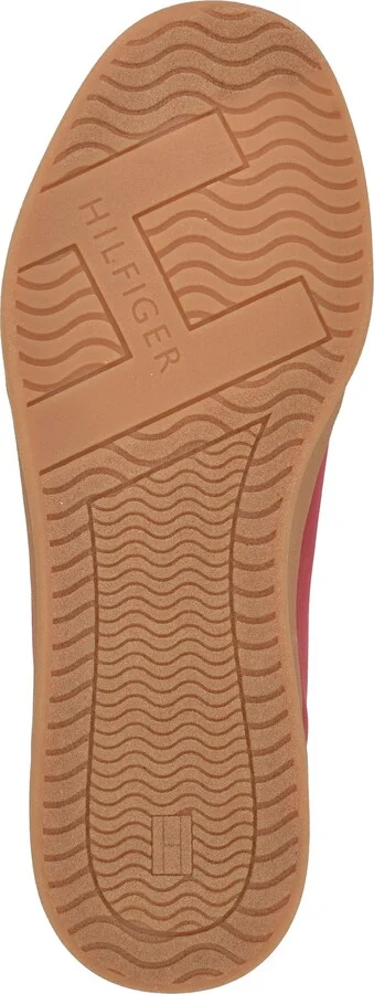 Low Top Sneaker - Image 9