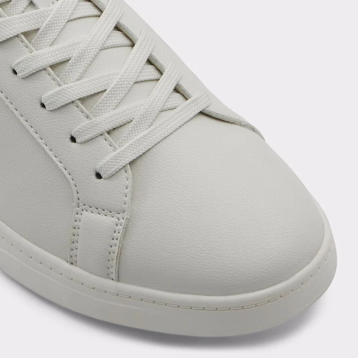 Low top sneaker - Image 6
