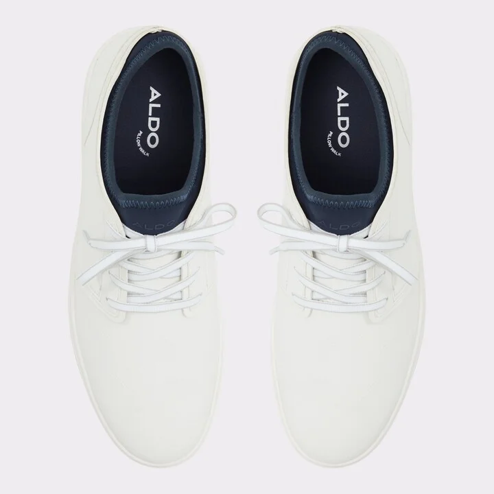 Low top sneaker - Image 6